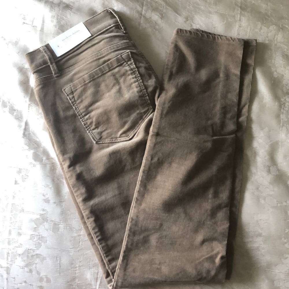 Loft women’s corduroy pant